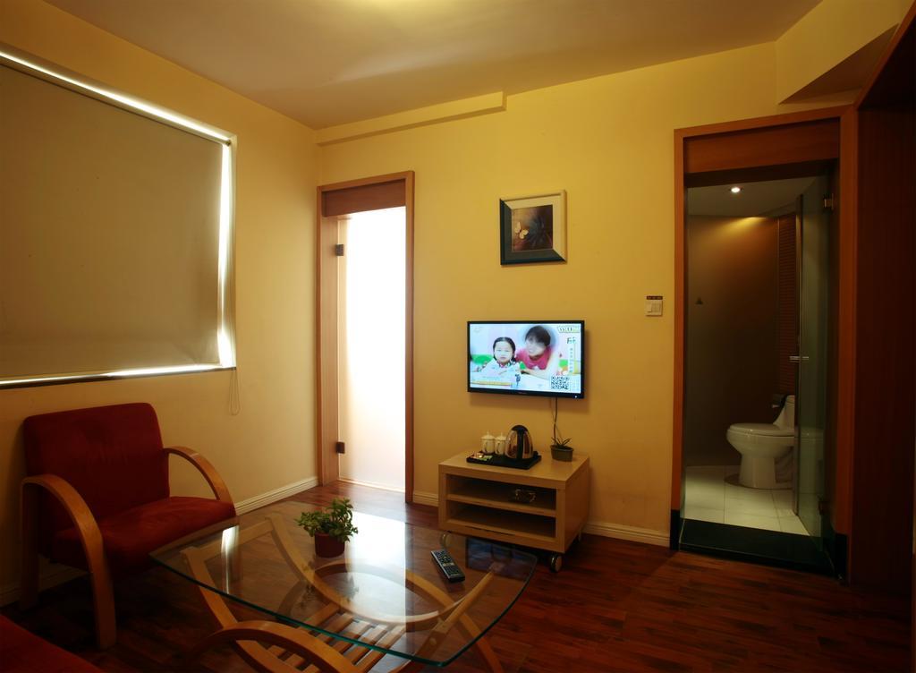 Qingdao Renjia Bussiness Hotel Exterior photo
